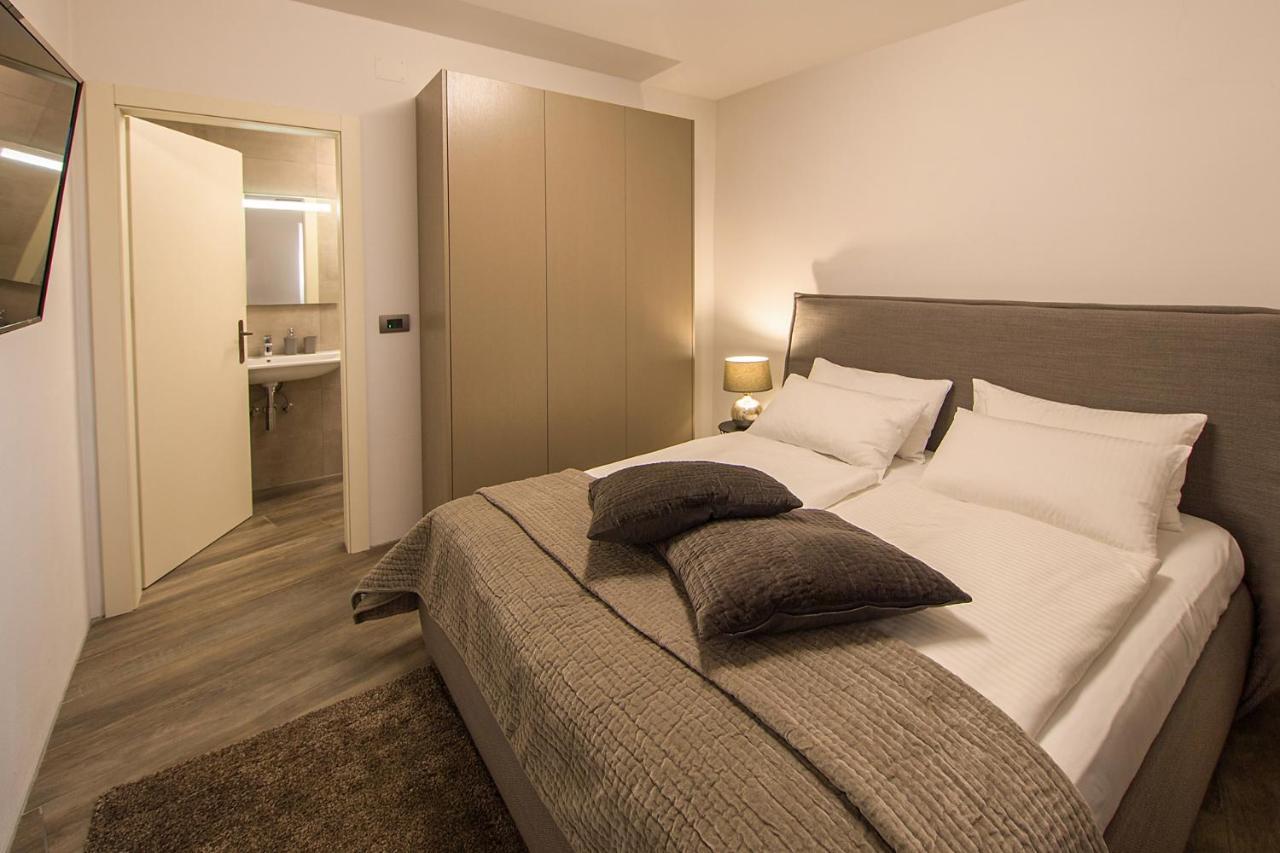 Aldila Art Rooms, Apartment And Vacation House Smartno Bagian luar foto