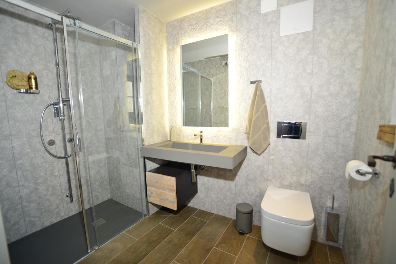 Aldila Art Rooms, Apartment And Vacation House Smartno Bagian luar foto